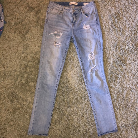 Distressed high-waisted jeans - Picture 3 of 9